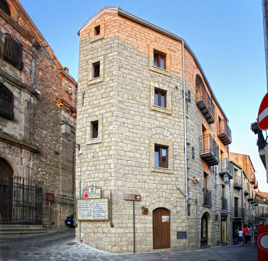 B&B Del Corso Gangi Eksteriør bilde
